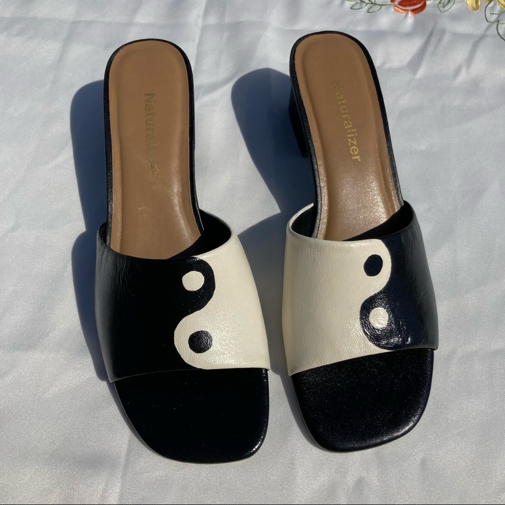 Naturalizer Leather Heels 7.5